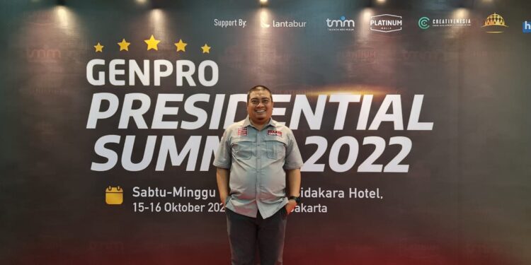 drh. Puguh Wiji Pamungkas, MM ketua GENPRO Jawa Timur Tapal Kuda diacara Presidential Summit di Hotel Bidakara Jakarta.