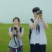 Pemeran utama film 20th Century Girl, Kim Yoojung dan Byun Woonho, yang sedang hangat diperbincangkan.