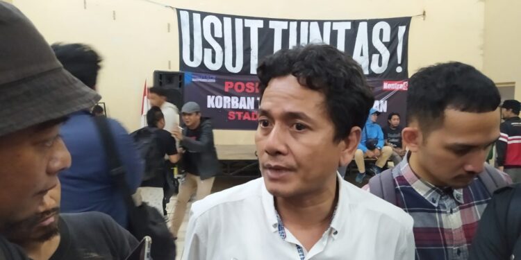 Pendamping Tim Gabungan Pencari Fakta Aremania dari Federasi KontraS, Andy Irfan.