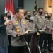 Kapolri Jenderal Listyo Sigit mengungkap penyebab penumpukan suporter dalam tragedi Kanjuruhan.