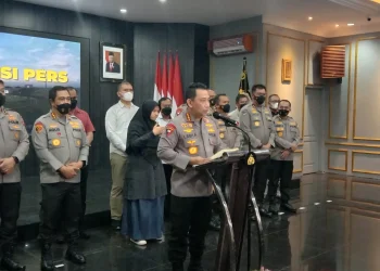 Kapolri, Jenderal Listyo Sigit menetapkan 6 tersangka tragedi Kanjuruhan.