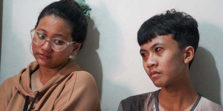 Kondisi korban gas air mata di tragedi Kanjuruhan, rata-rata matanya masih merah darah.