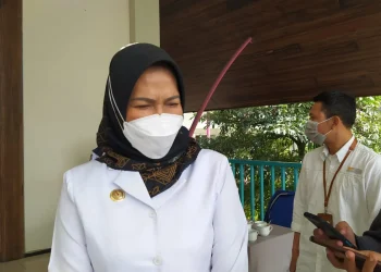 Wali Kota Batu Dewanti Rumpoko.