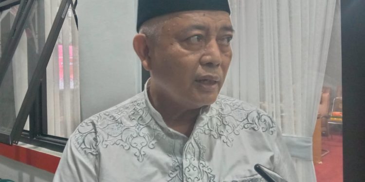 Bupati Malang, HM Sanusi menjelaskan rencana renovasi Stadion Kanjuruhan.