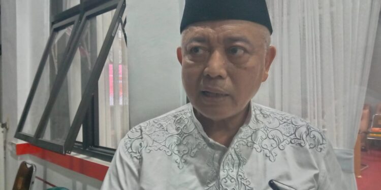 Bupati Malang, HM Sanusi setelah memimpin Rakor penanganan iritasi mata akibat gas air mata tragedi Kanjuruhan.