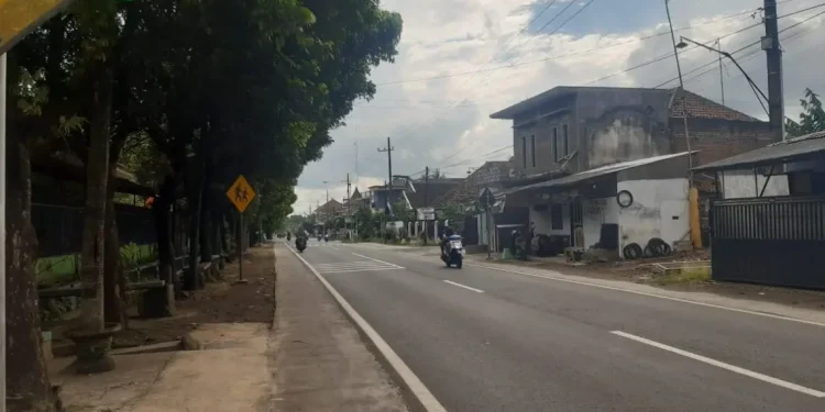 Kondisi jalan Gondanglegi-Balekambang saat ini.