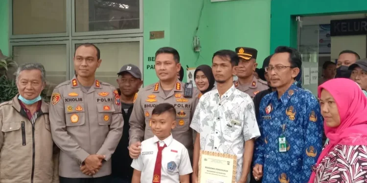 kawal pendidikan anak korban tragedi kanjuruhan