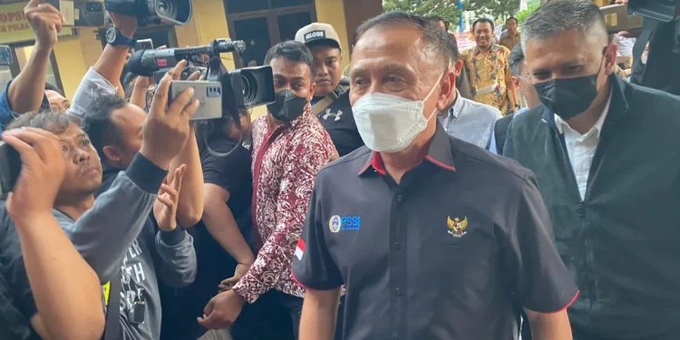 Ketum PSSI diperiksa di Polda Jatim