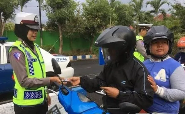 Tilang elektronik (ETLE) diberlakukan di Polres Malang