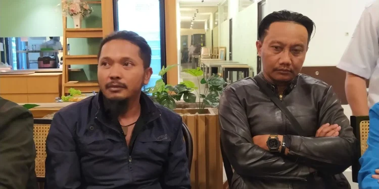 Aremania,kesaksian aremania - Aremania : Jangan Biarkan Kawan Kami Meninggal Tanpa Kejelasan