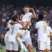 Para pemain Bayern Munchen saat merayakan gol ketiga yang dicetak oleh Benjamin Pavard.