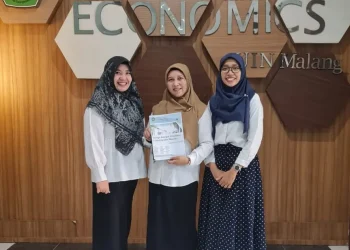 Kumpulan hasil riset jurnal mahasiswa yang dijadikan buku.