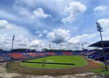 Stadion Kanjuruhan Malang yang akan direnovasi dengan 3 zona tribun dan single seat.