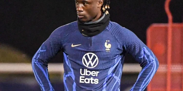 Eduardo Camavinga saat berlatih bersama Timnas Prancis.