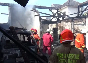 Toko Kelontong terbakar