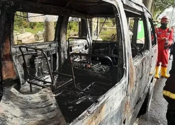 Mobil terbakar usai isi BBM