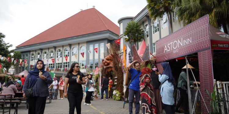 batu street food festival