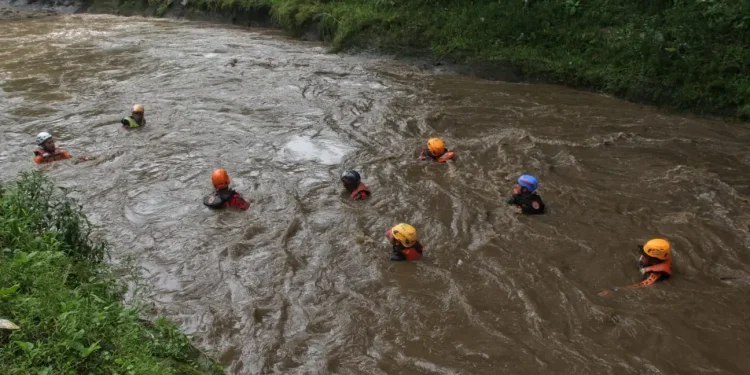 Hilang di Sungai Brantas