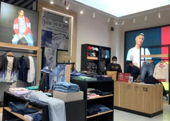 Levi’s Store terbaru di MOG, Malang.