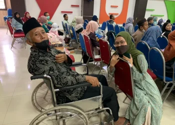 Sohib, alumni UIN Malang angkatan 1983 dari Tuban dengan semangat turut serta hadir di Temu Alumni Akbar UIN Malang 2022.