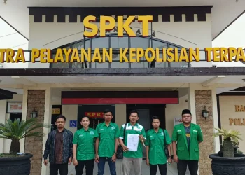 Lembaga Bantuan Hukum (LBH) Ansor Kabupaten Malang secara resmi melaporkan akun Twitter Faizal Assegaf ke Polres Malang.