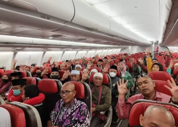 Jemaah Umrah Gerakan Umrah POS IV Ditakdirkan Bertemu Mantan Wakapolri Komjen Pol Purn Oegroseno