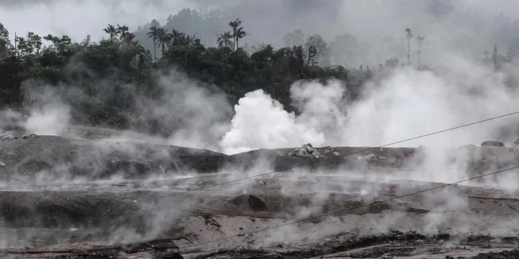 Erupsi Gunung Semeru