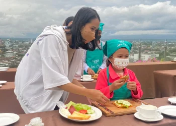 Acara Cooking With Mom oleh Hotel THE 1O1 Malang OJ.