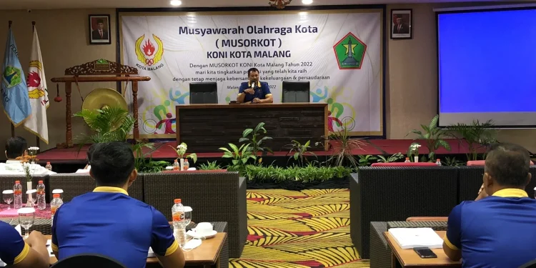Ketua KONI Kota Malang, Eddy Wahyono dalam Musorkot yang tertunda.