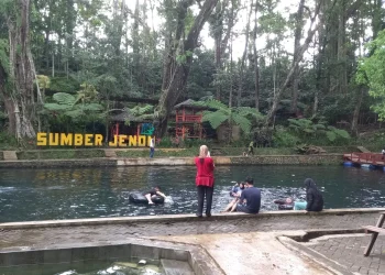 Wisata Sumber Jenon di Desa Gunungronggo, Kecamatan Tajinan, Kabupaten Malang.
