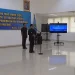 Wali Kota Malang Sutiaji saat mengukuhkan puluhan kepala TK, SD dan SMP.