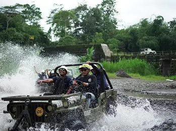 Wisata Jeep Lava Tour Merapi Yogyakarta.