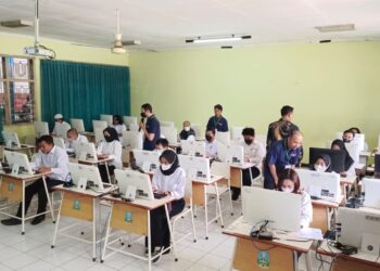 Sejumlah peserta pendaftar PPK di Kota Batu saat ini mulai menjalani tes tulis, Selasa (6/12/2022).