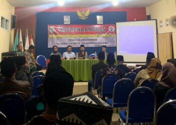 Acara Musrenbangdes yang diikuti oleh mahasiswa KKM 32 UIN Malang.