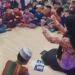 Mahasiswa UM gelar senam asah otak di sanggar bimbingan Sungai Mulia 5 Malaysia.