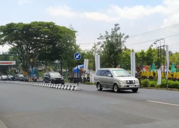 pembatas jalan di kota Batu bikin celaka