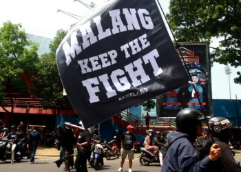 Parade Foto: Aremania Turun ke Jalan