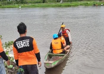 tenggelam di sungai brantas