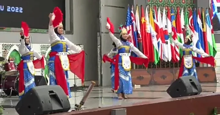 Inaugurasi mahasiswa baru UNISMA
