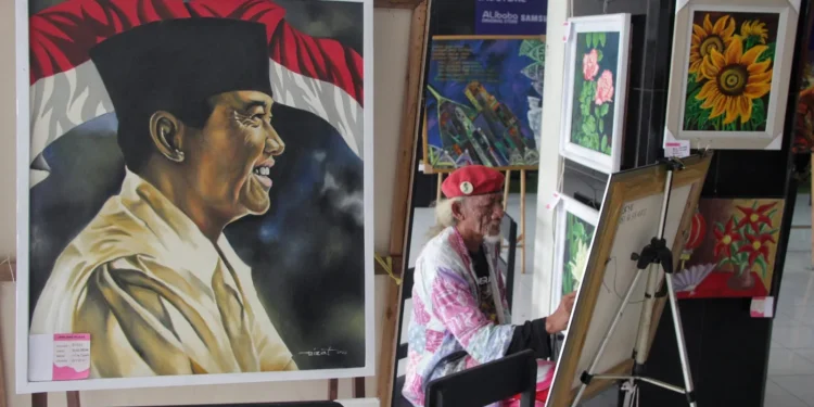 Pameran lukisan di Malang Plaza