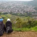 Wana wisata paralayang Gunung Banyak melihat pesta kembang api
