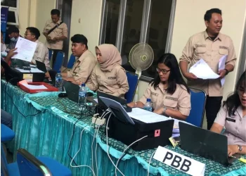 Kegiatan Bapenda Menyapa Warga (BMW) yang digelar untuk menggenjot perolehan pajak.