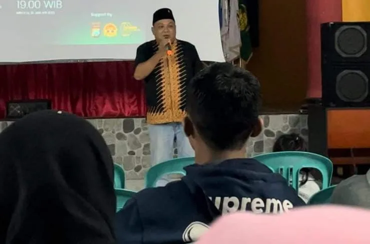 Kepala Desa Glanggang, Sugiarto yang turut mendukung terselenggaranya nobar bertajuk Keliria #2 ini.