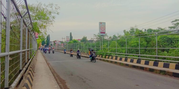 Jembatan Sulfat (2/01) salah satu jembatan yang terkenal angker di Kota Malang.