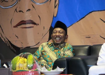 Rektor IAI Al Qolam sekaligus Dewan Pengawas PC ISNU Kabupaten Malang saat menjadi narasumber dalam Haul Gus Dur ke 13.