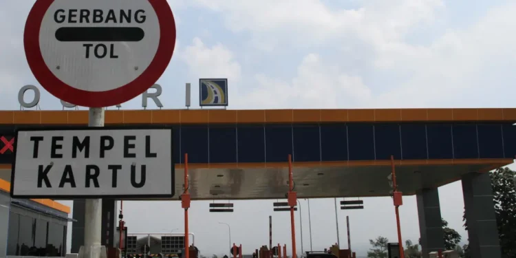Ilustrasi kenaikan tarif Tol Malang-Pandaan, berlaku mulai 3 Januari 2023.