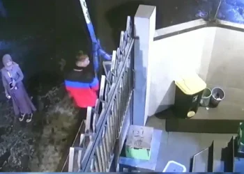 Curi Kotak Amal di Musala tertangkap Kamera CCTV