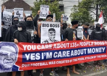 Aremania minta Arema FC mundur dari Liga 1