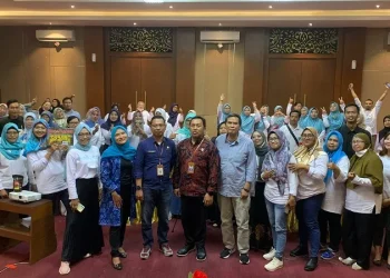 Keseruan pelaku UMKM perempuan ikuti serangkaian program WEDA yang diinisiasi Komunitas Averroes.