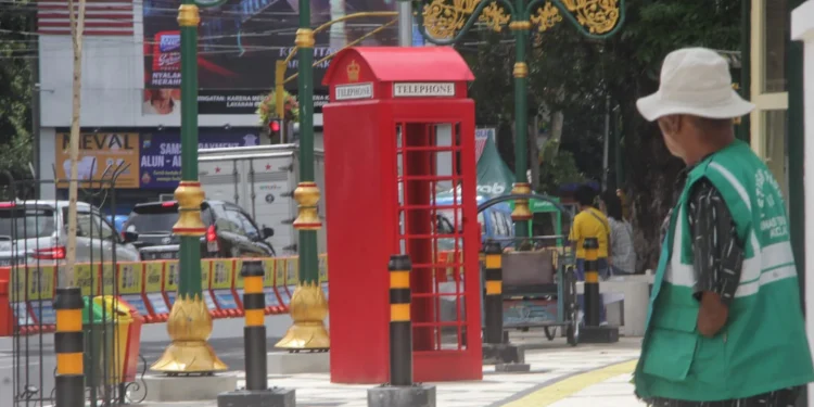 Pedestrian kawasan Kayutangan Heritage, Jalan Jenderal Basuki Rachmat, Kota Malang.